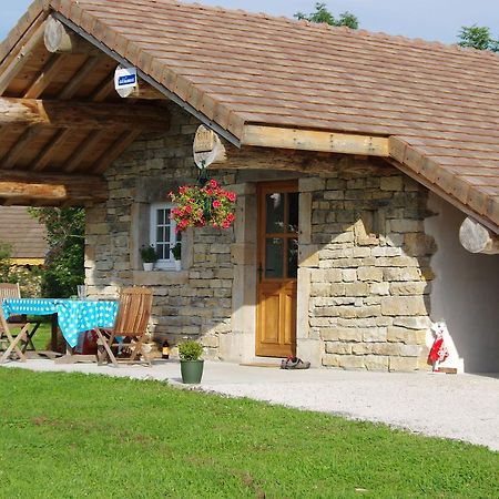 Gite Chez Karine Et Roland Le Fied Kültér fotó