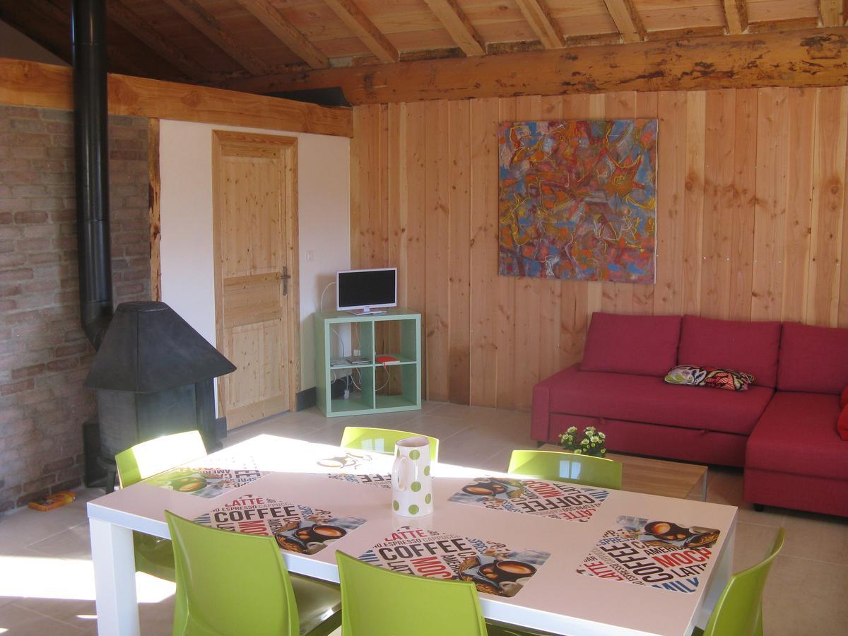 Gite Chez Karine Et Roland Le Fied Kültér fotó